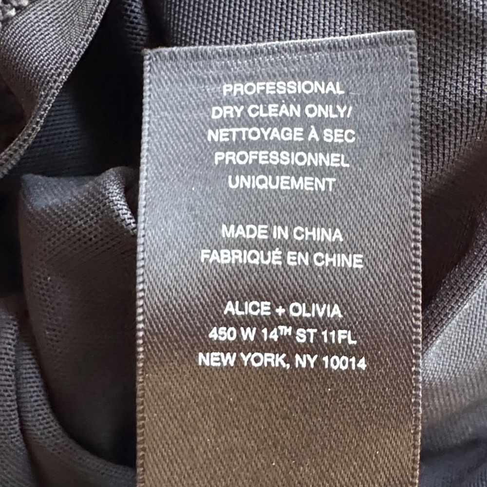 Alice + Olivia Black Pencil Skirt Size XS like new - Picture 5 of 5